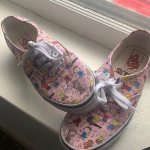 Peanuts Vans- Charlie Browns “Dance” Vans!
